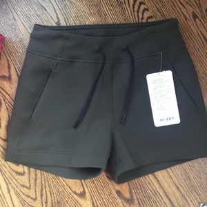 Lululemon Olive Green Shorts Size 6